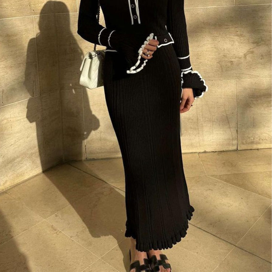 Women's Elegant color-block knit maxi dress in Chanel style