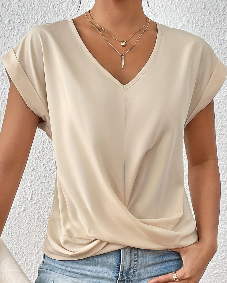 Clothing > Blouses : Harper™ | Stylish V-Neck Top in Beige van Cow Clothing