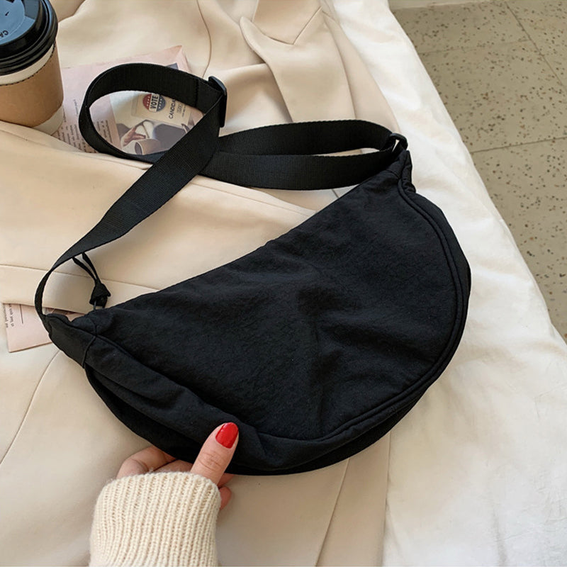 Chic Crossbody Bag: Sleek, Compact, and Practical