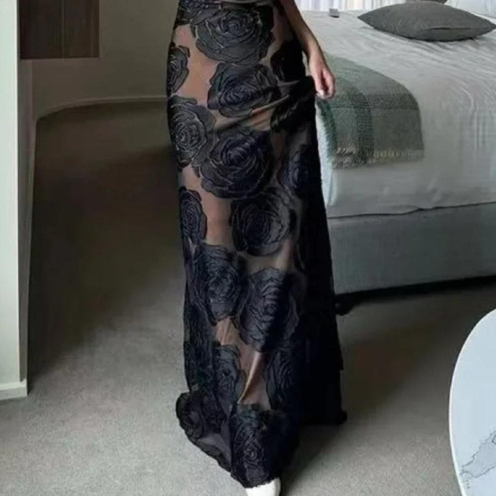 Women's Fitted mesh dress with elegant black rose design