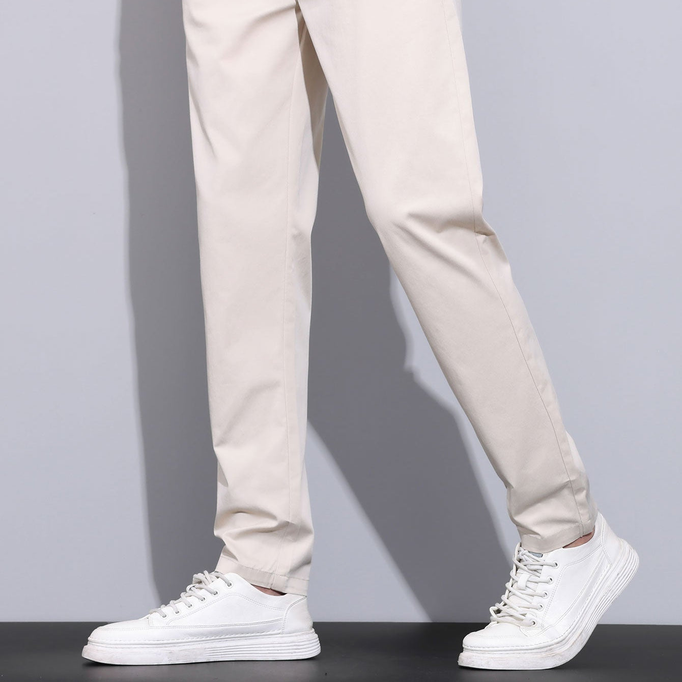 Men's Fit Elastic-Waist Straight-Leg Trousers
