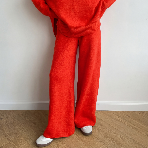 Women's Cozy & Sophisticated Pantsuit – Warmth Meets Style