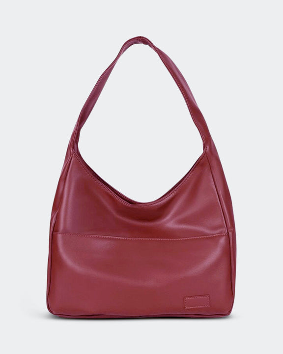 Chic Handbag with Generous Storage Space
