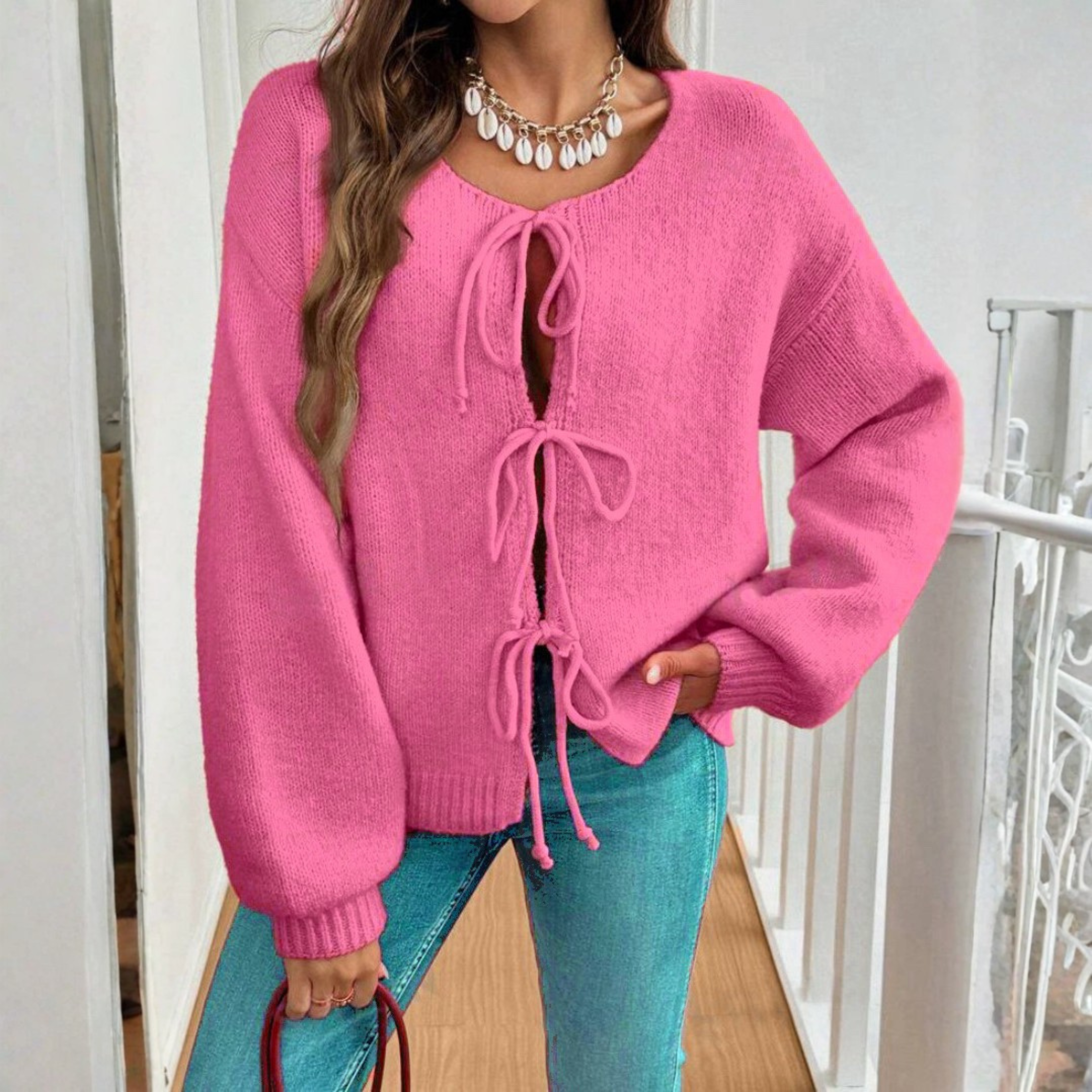 Elegant Tie-Front Cardigan with Long Sleeves and Round Neck