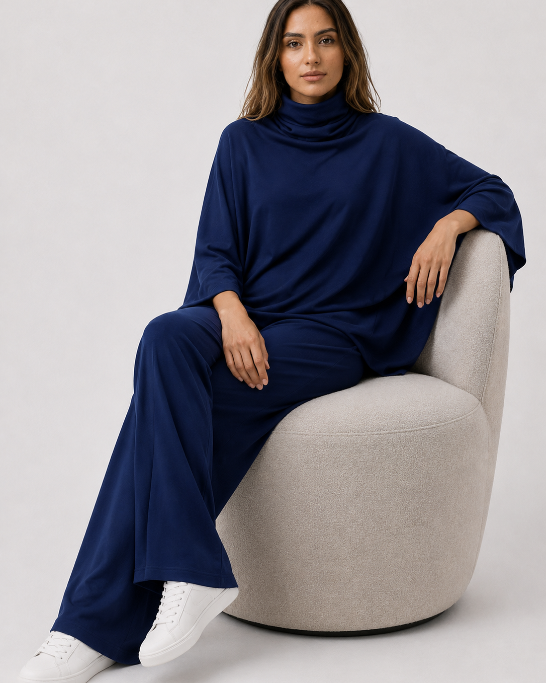 Two-Piece Set : Alyris Women's Two-Piece Poncho Set – Cowl Neck Top & Straight-Leg Pants in van DUUWE