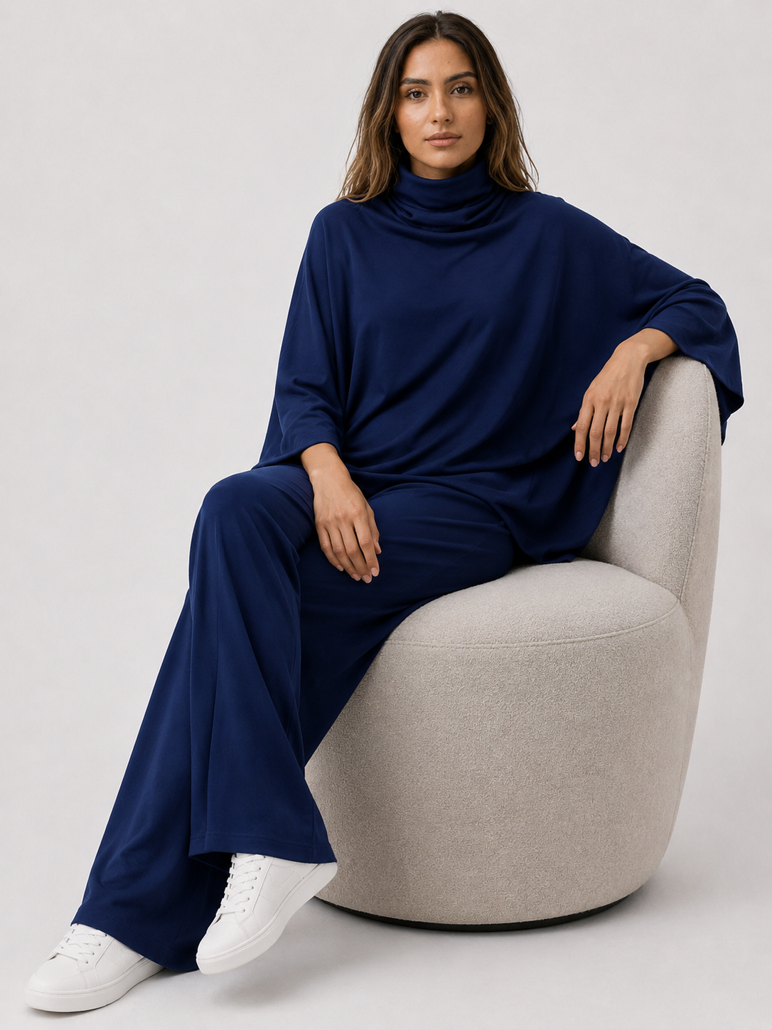 Two-Piece Set : Alyris Women's Two-Piece Poncho Set – Cowl Neck Top & Straight-Leg Pants in van DUUWE