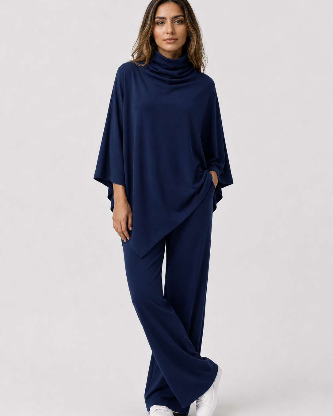 Two-Piece Set : Alyris Women's Two-Piece Poncho Set – Cowl Neck Top & Straight-Leg Pants in Navy van DUUWE