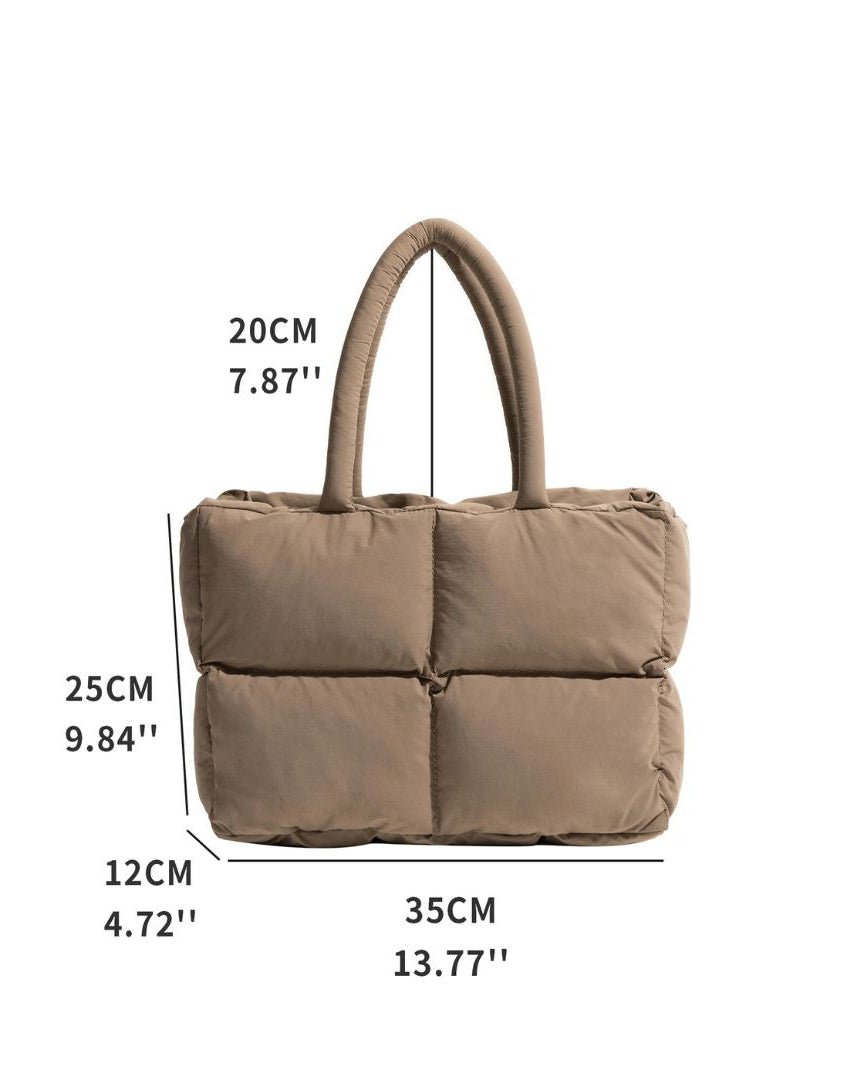 Chic Women's Padded Shoulder Bag – Modern, Comfortable Design