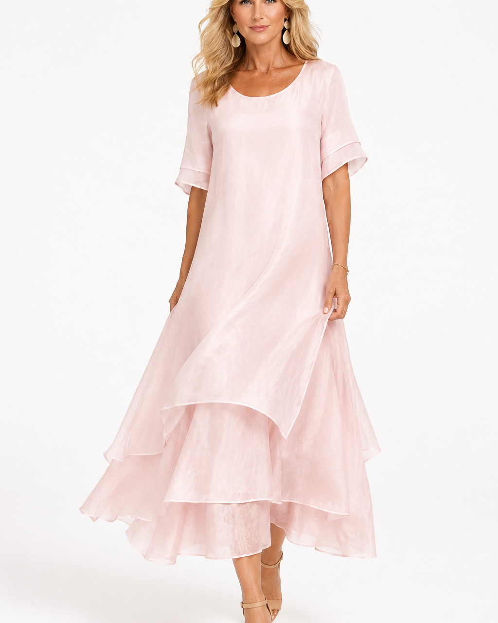 Dresses : Elegant Women's Dress - Flowing Fit, Timeless Style & Comfort in Pink (Almost sold out) van DUUWE