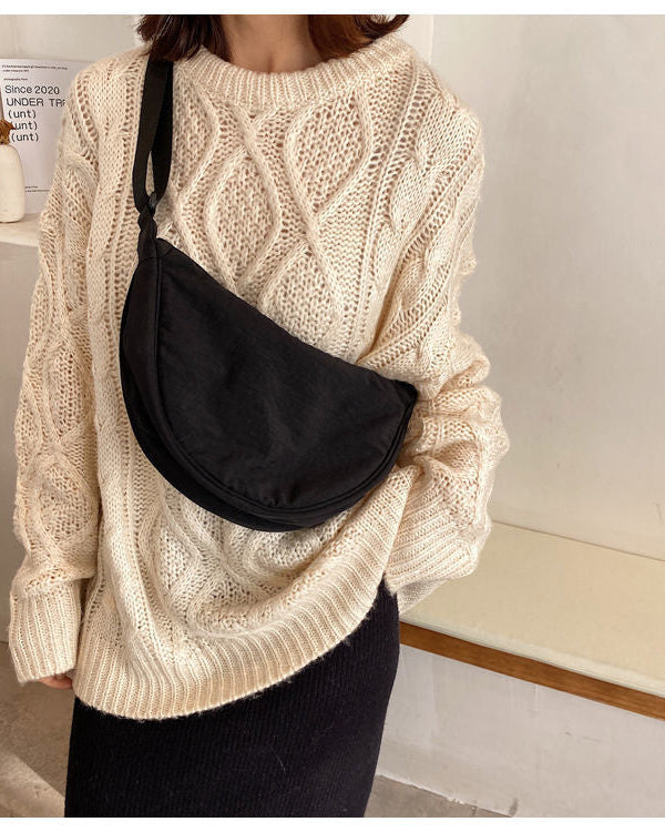 Chic Crossbody Bag: Sleek, Compact, and Practical