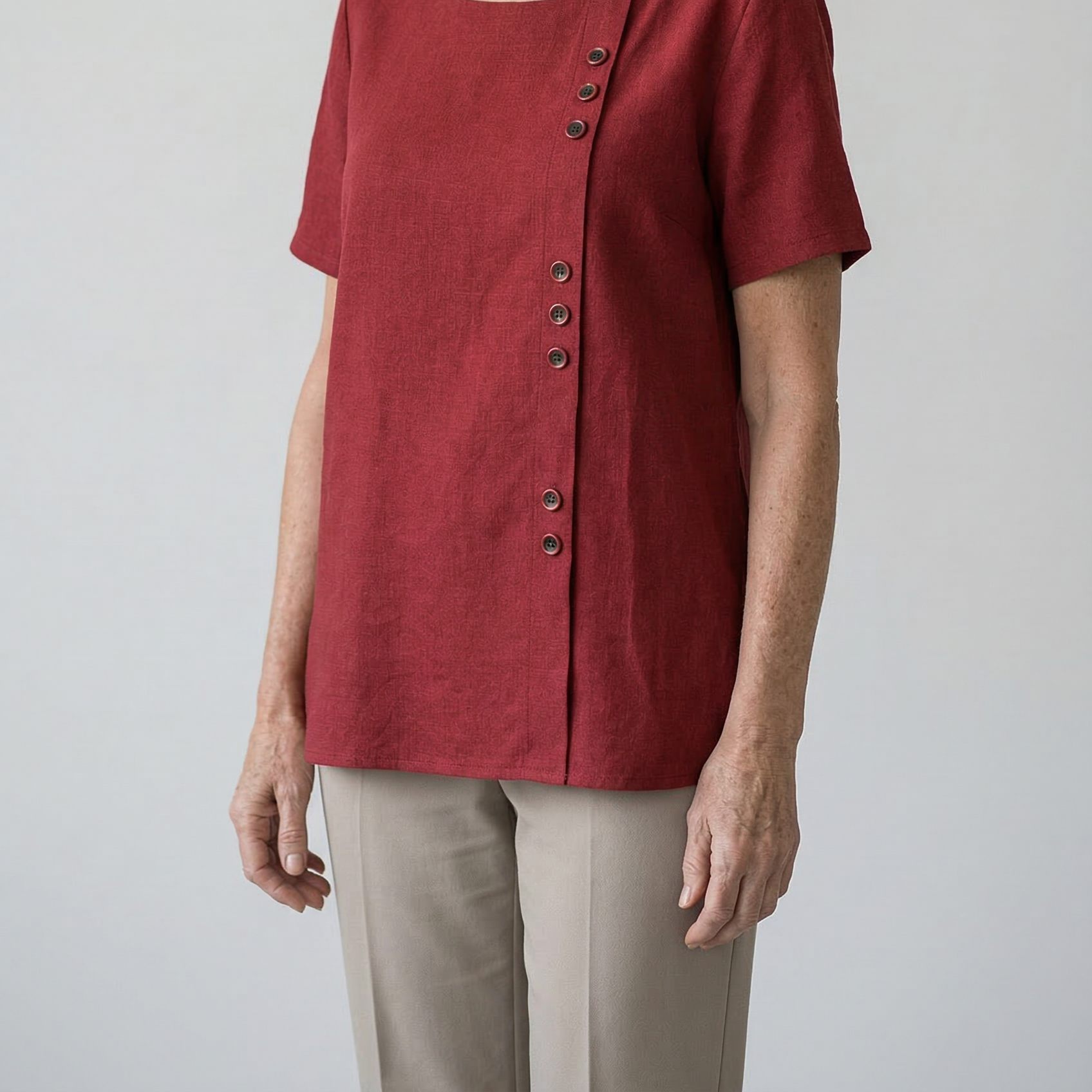 Elegant Women's Linen Blouse with Button-Front Closure