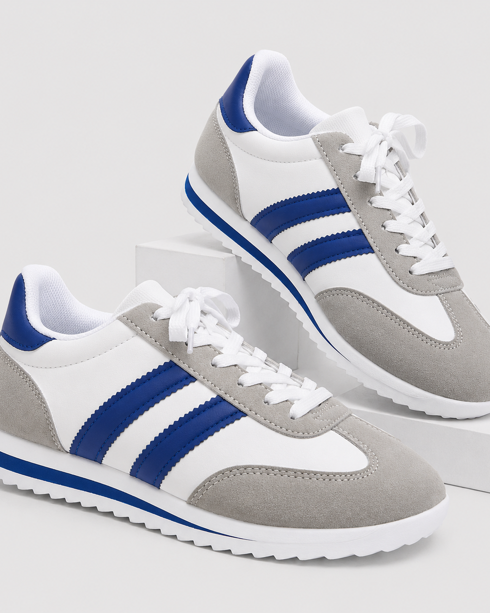Retro Casual Sneakers – Lightweight Lace-Up Everyday Shoes