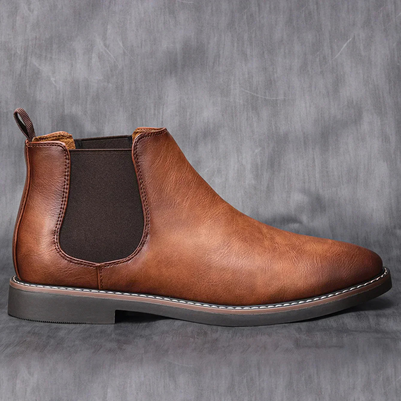Men's Sleek Chelsea Boots for Everyday Sophistication