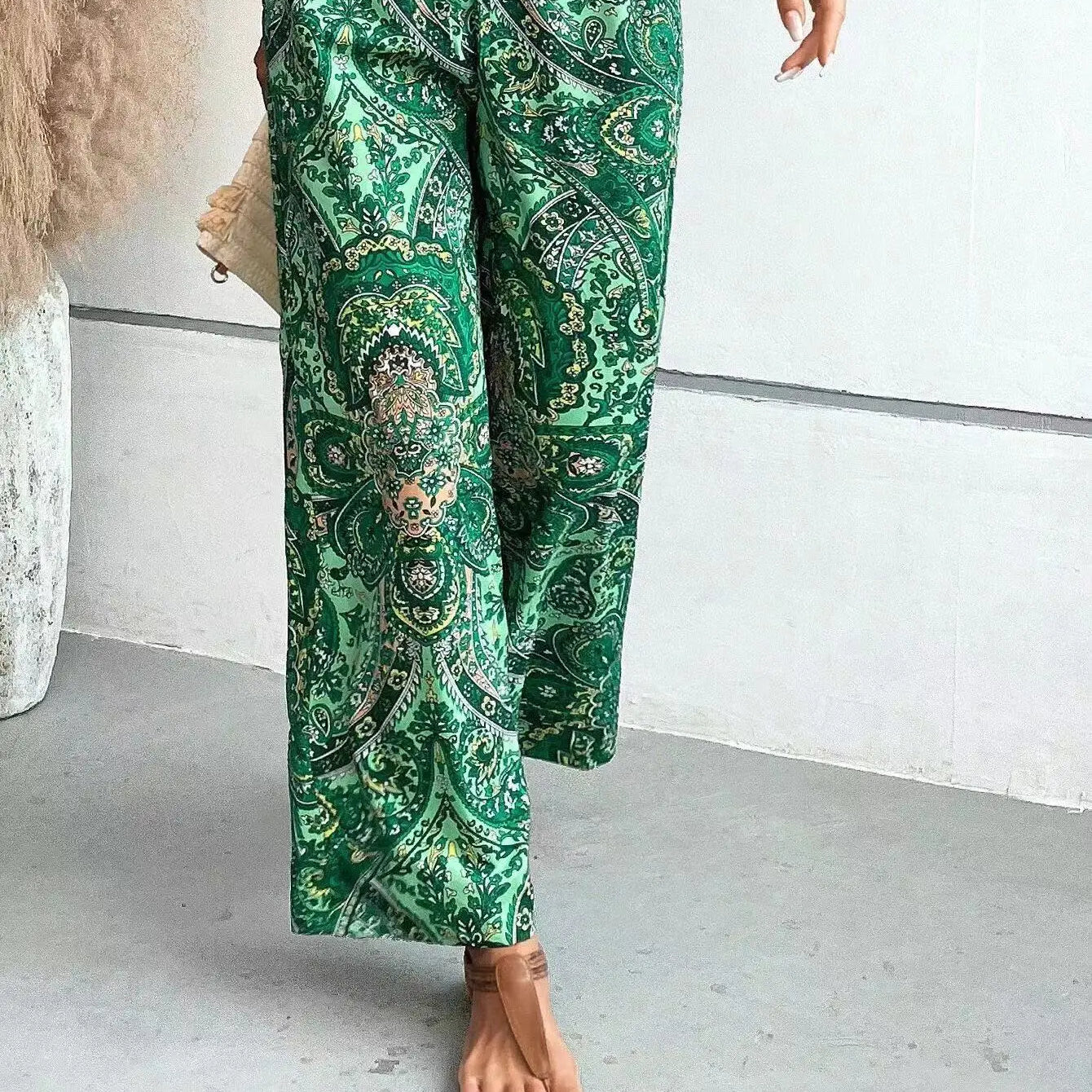 Women's Olivia Vintage-Print Wide-Leg Pants