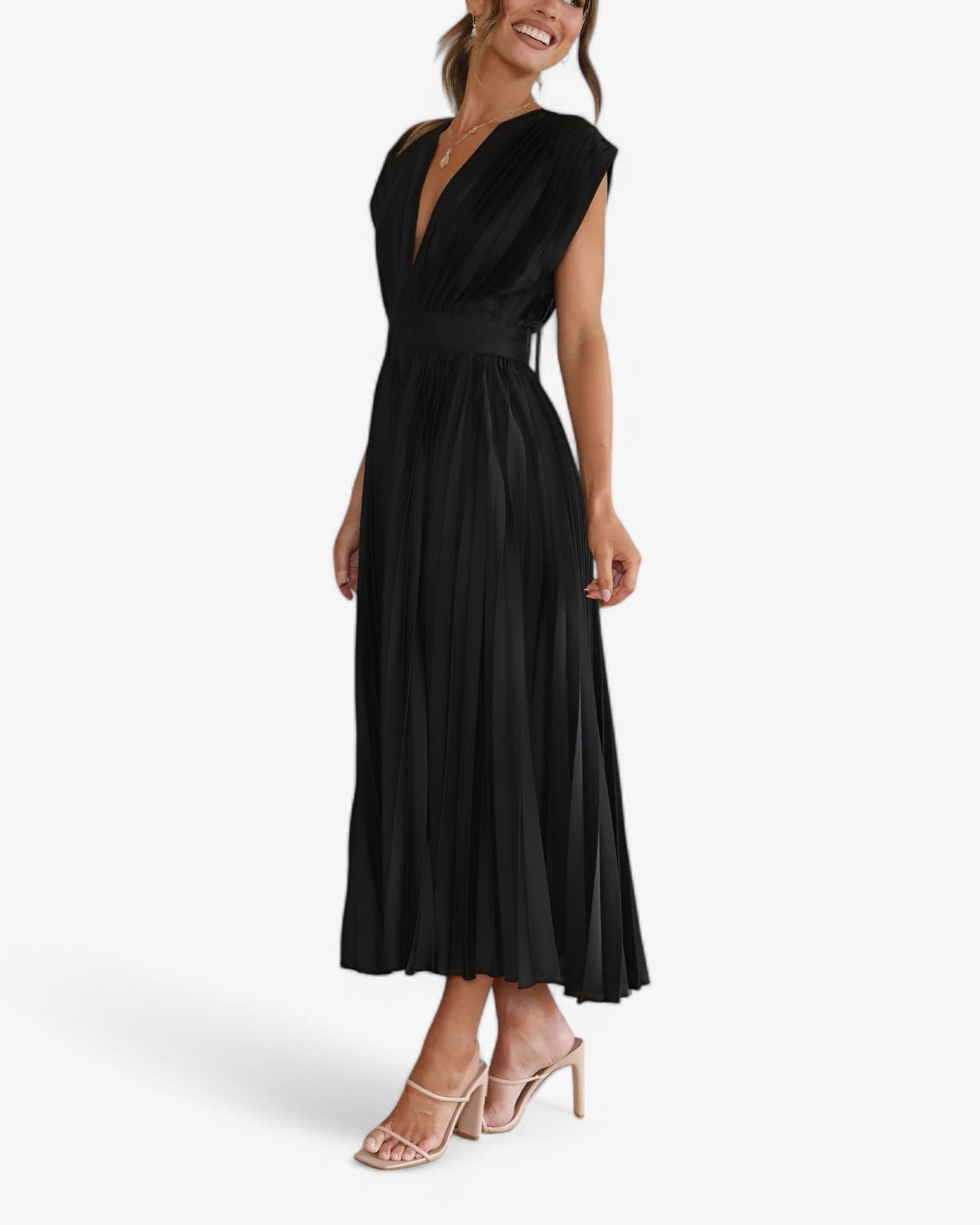 Chic Maxi Pleated Dress - Elegant, Comfortable, and Flattering