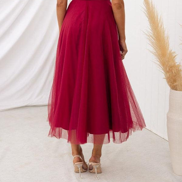 Elegant Maxi Dress with Straps in Chiffon for a Modern Princess Party