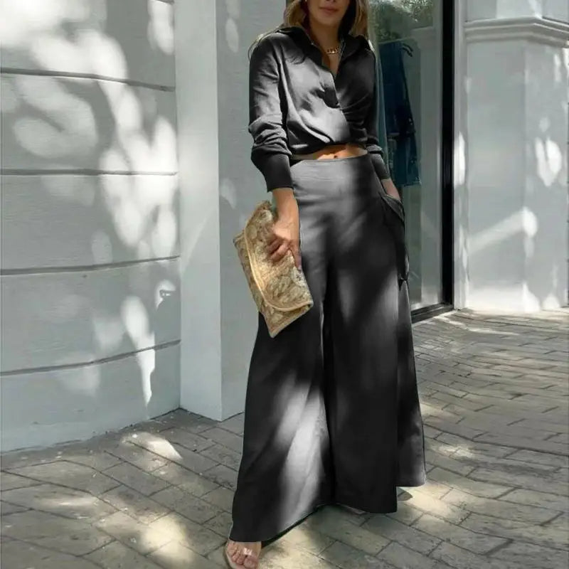 Women's Chic Summer Set: Knotted Top with Flowy High-Waisted