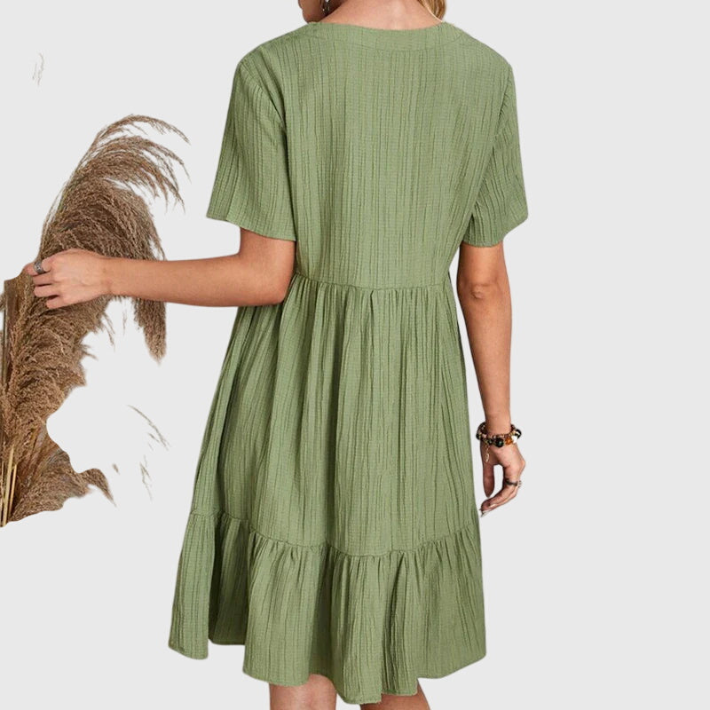 Women's Timeless Elegance in a Flattering Dress
