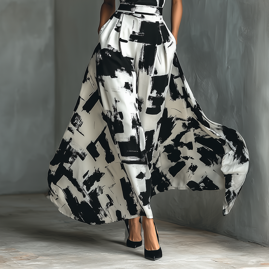 Women's Elegant Maxi Dress with Short Sleeves and Abstract Print