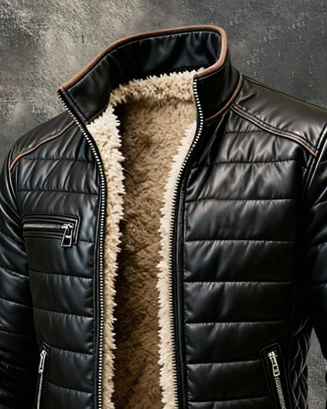 Black jacket with warm Sherpa lining | DUUWE