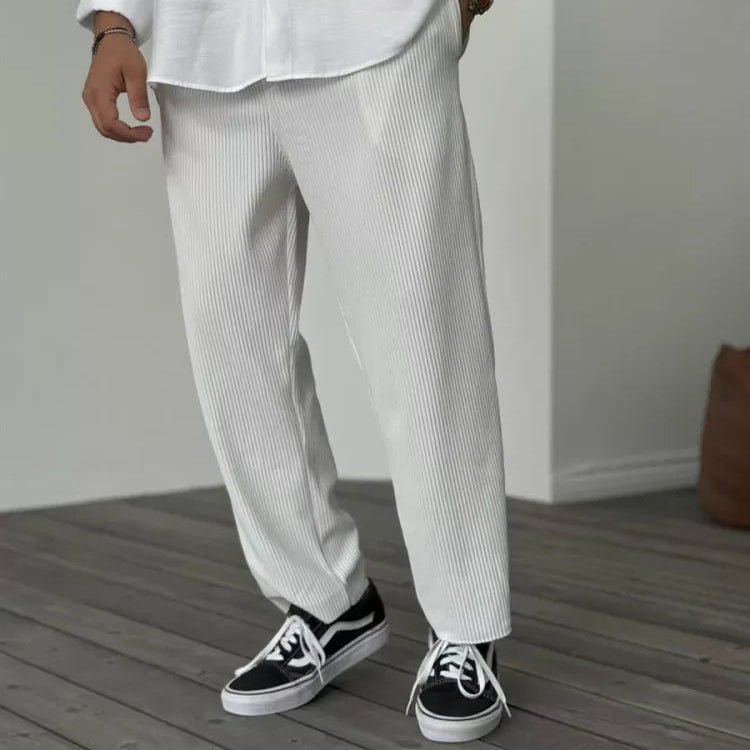 Men's Pants: Loose Fit & Comfort Fit for Casual, Stylish Everyday Wear