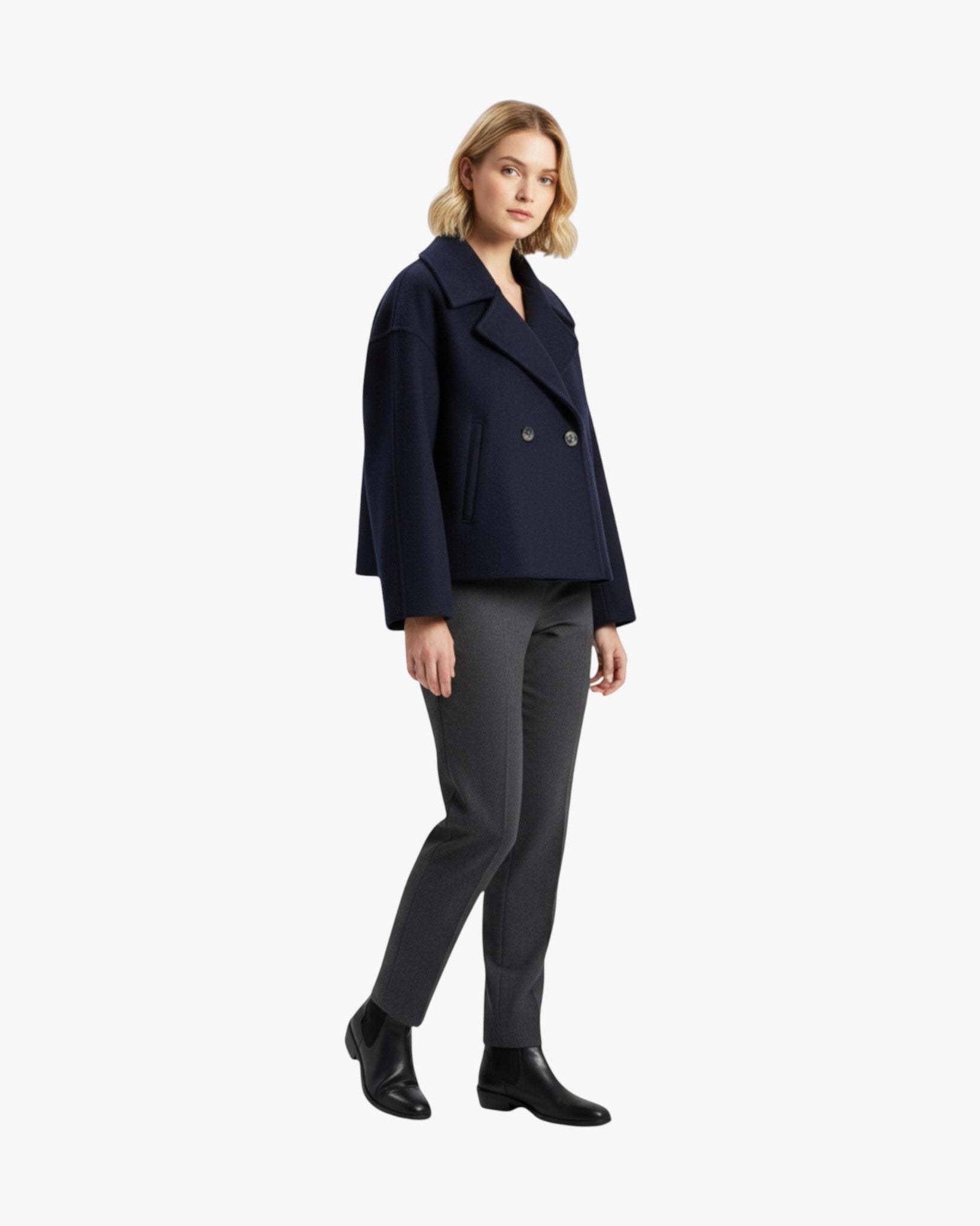 Chic Short Jacket – Effortless Style, Cozy Warmth