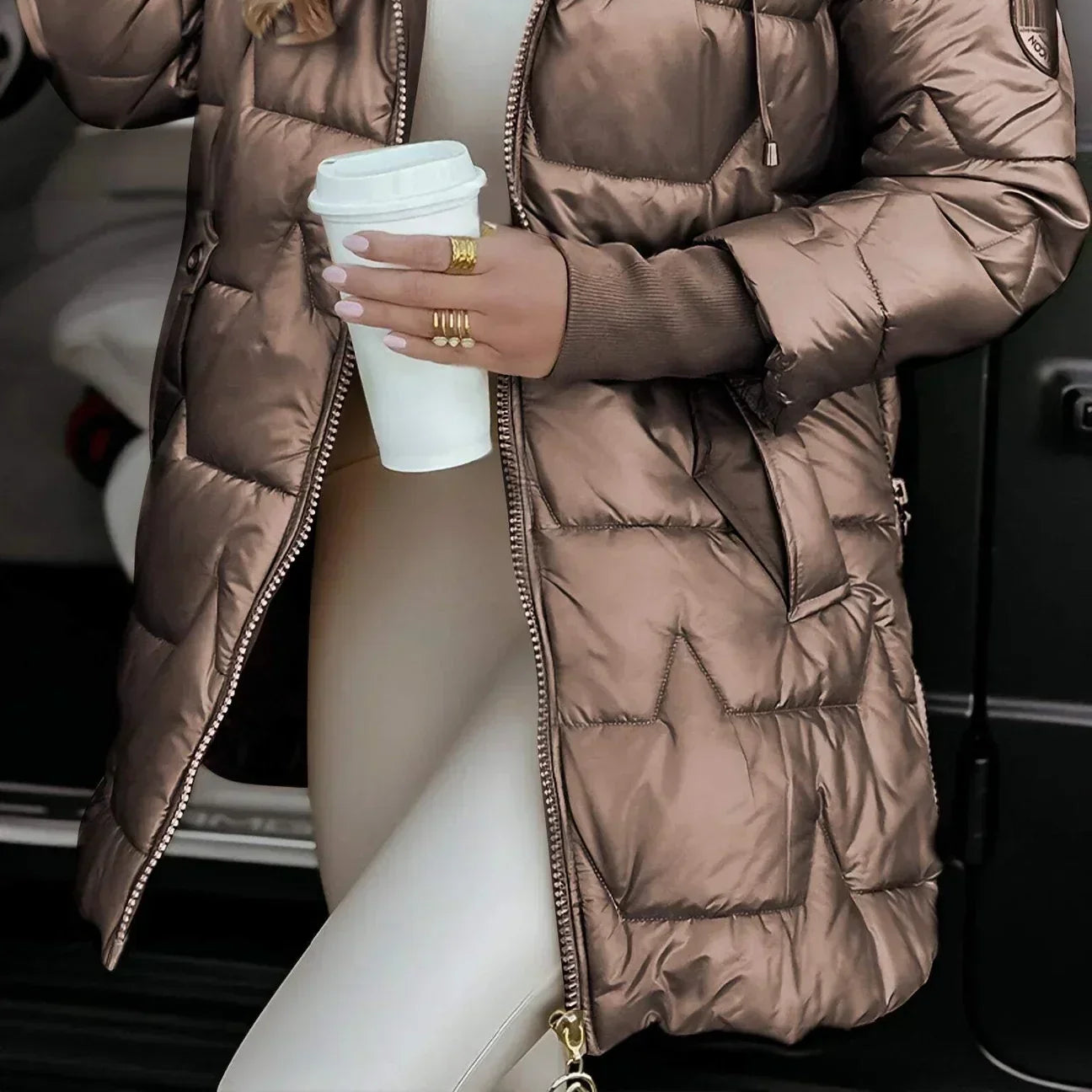 Women's Stylish and timeless elegant coat