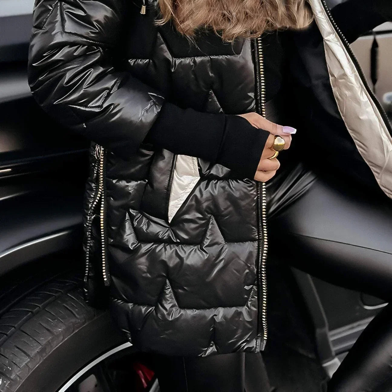 Women's Stylish and timeless elegant coat