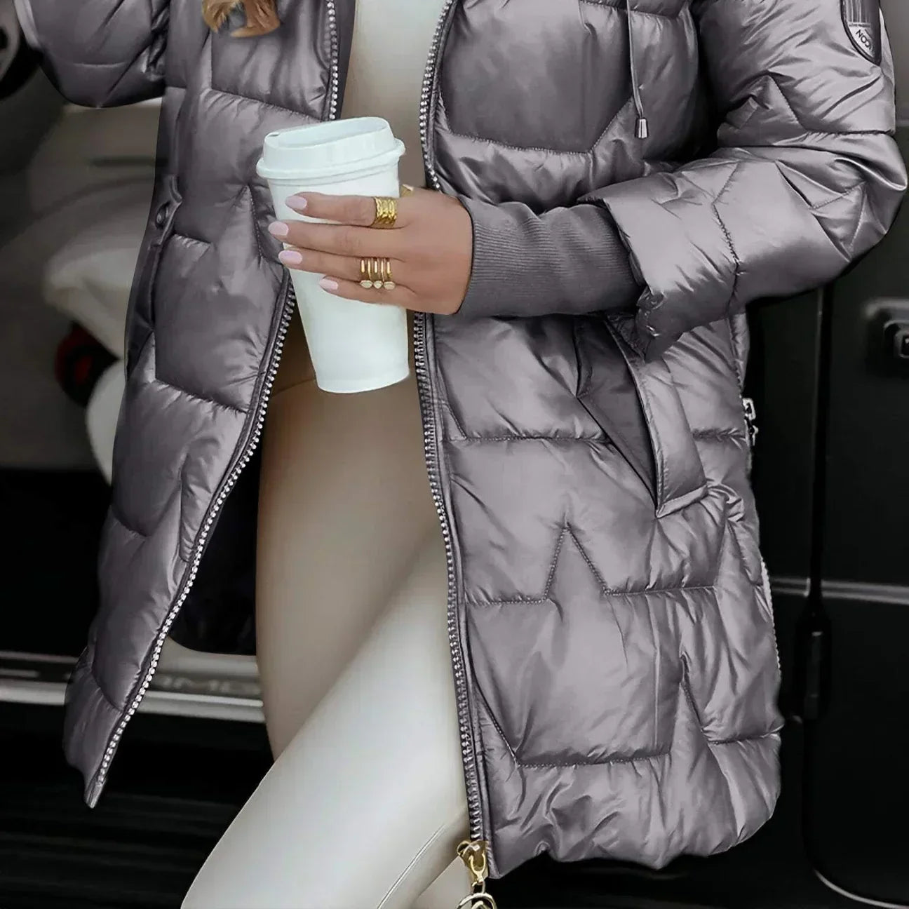 Women's Stylish and timeless elegant coat