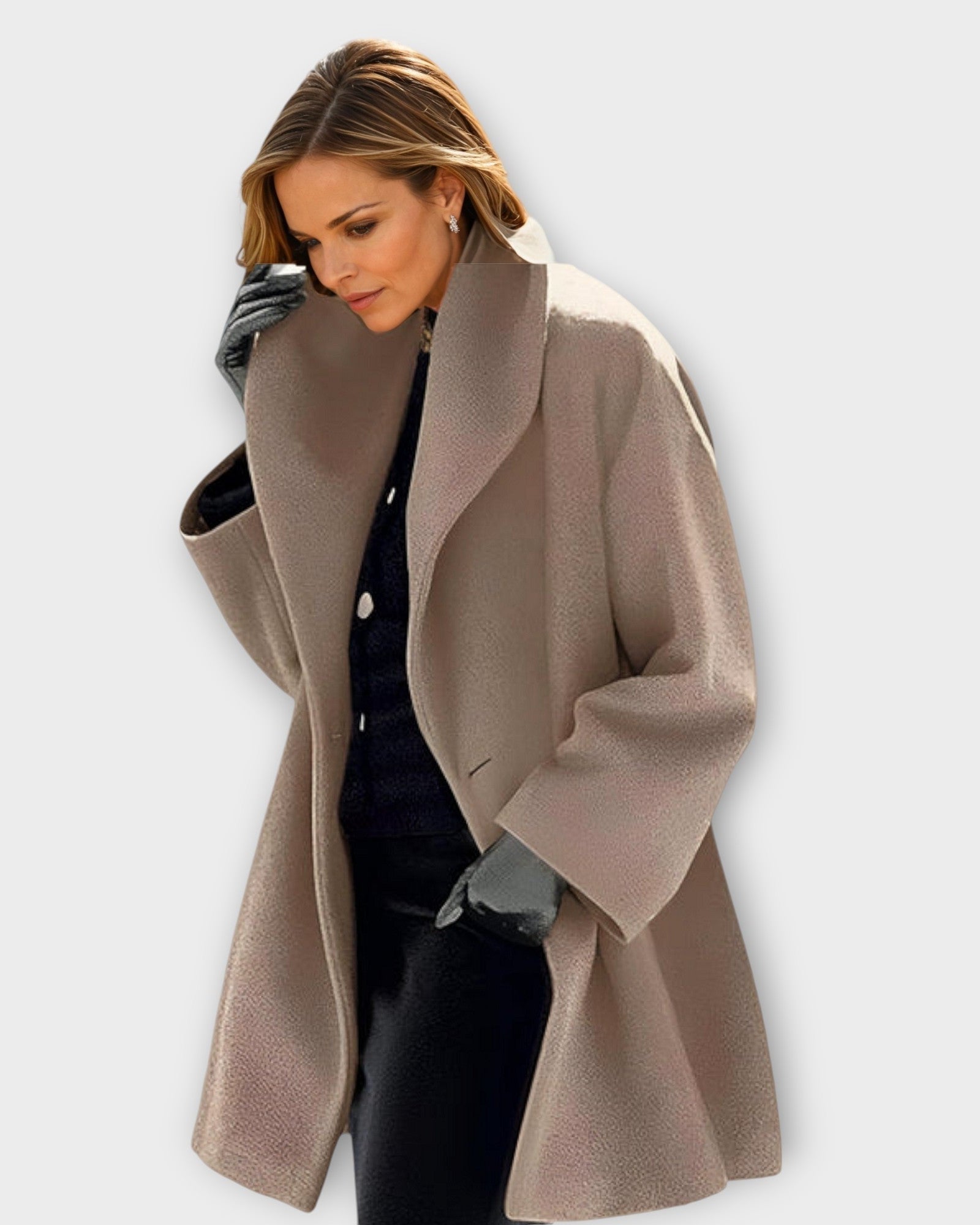 Women > Coats > Winter : Women's Timeless Elegance Winter Coat in Khaki van DUUWE