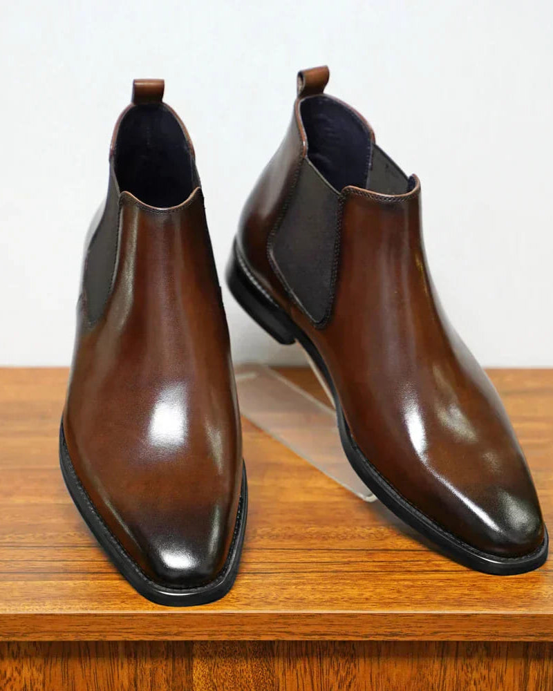 Chelsea Boots - Timeless Classic Elegance