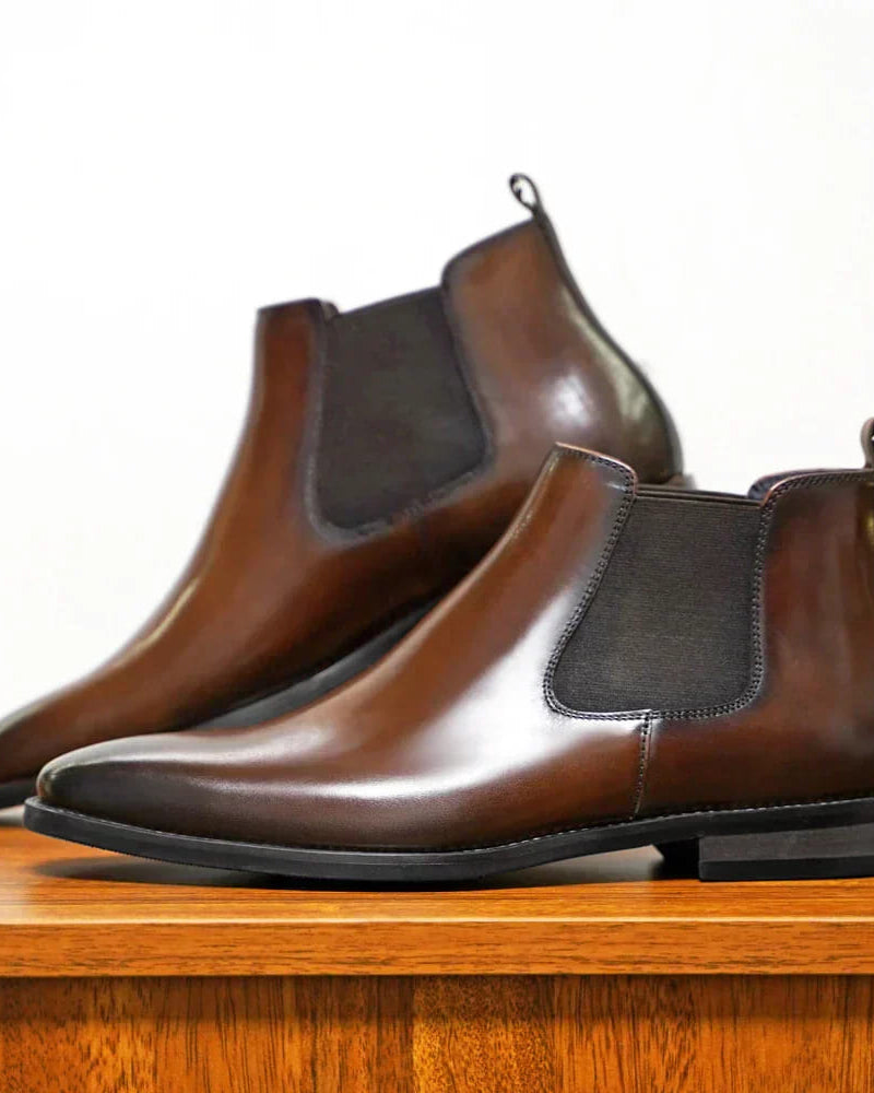 Chelsea Boots - Timeless Classic Elegance