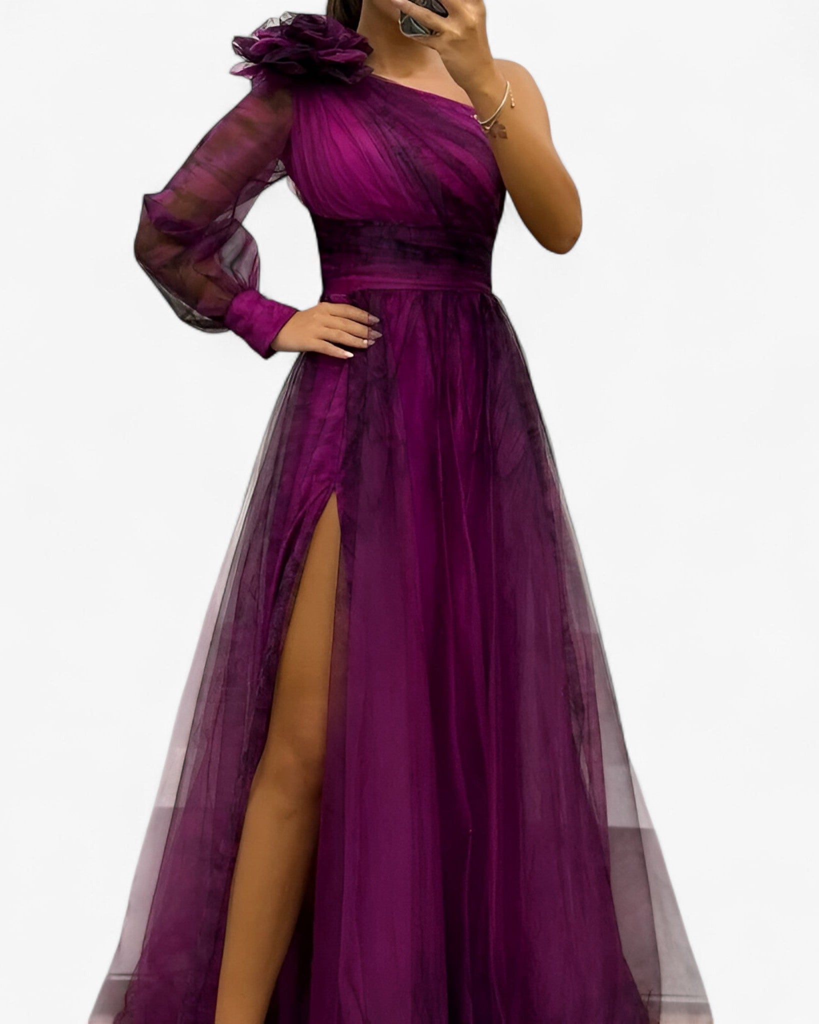 Alma Maxi Dress – Elegant, Unique & Effortlessly Chic Red | DUUWE