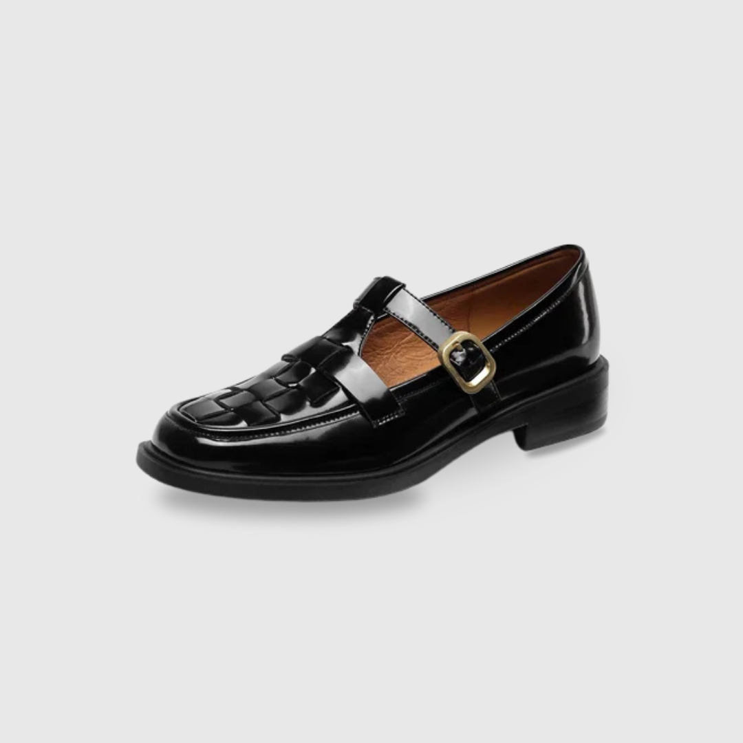 Lumerra Retro-Style Flats