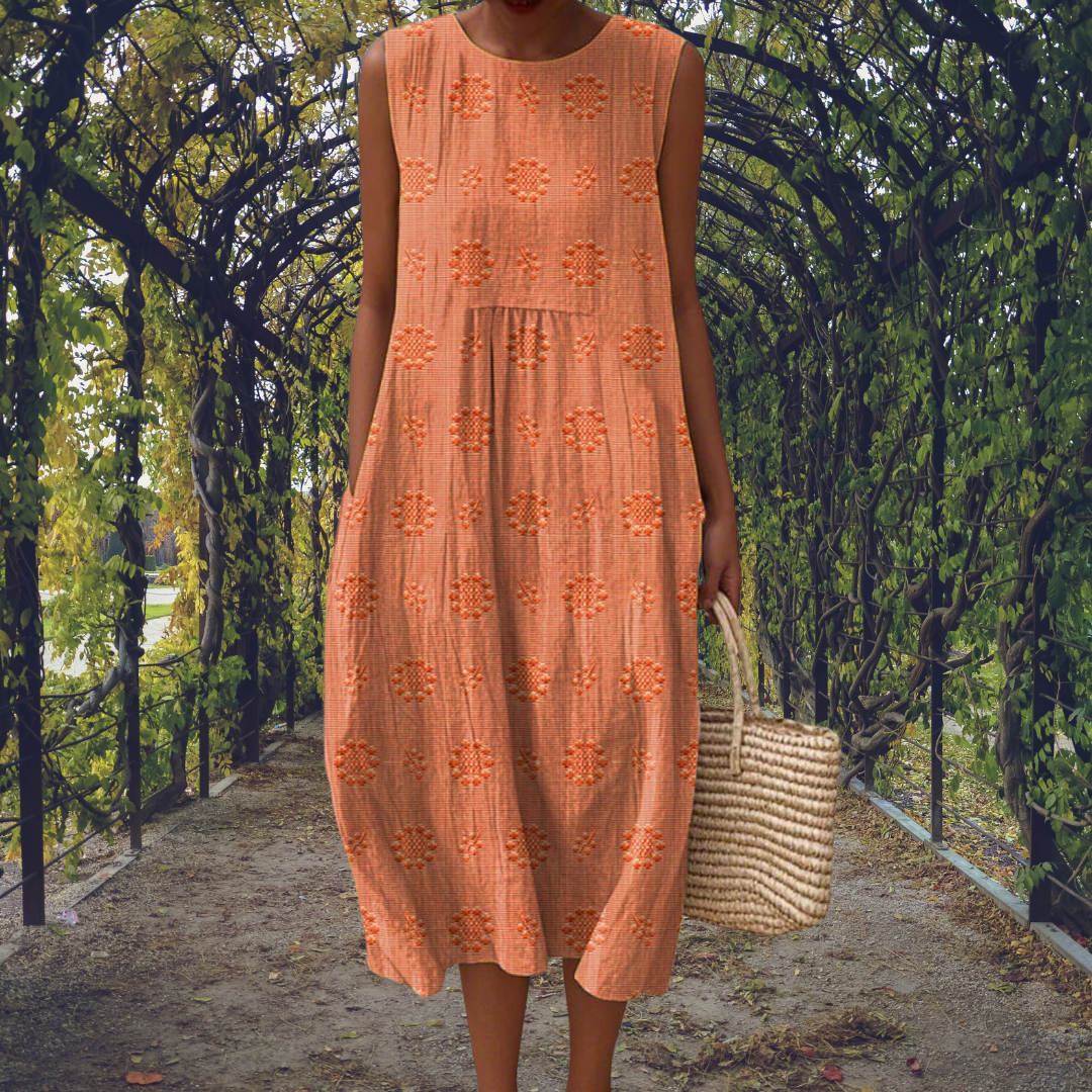 Elegant sleeveless dress