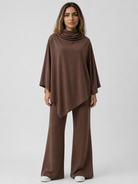 Two-Piece Set : Alyris Women's Two-Piece Poncho Set – Cowl Neck Top & Straight-Leg Pants in Brown van DUUWE