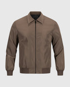 Chaqueta corta de hombre con solapa – marrón café