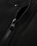 Chaqueta negro de hombre moderna de invierno