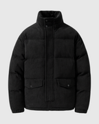 Chaqueta negro de hombre moderna de invierno