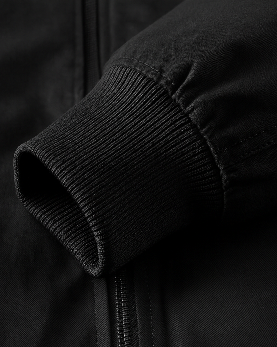 Chaqueta negro de hombre moderno de invierno