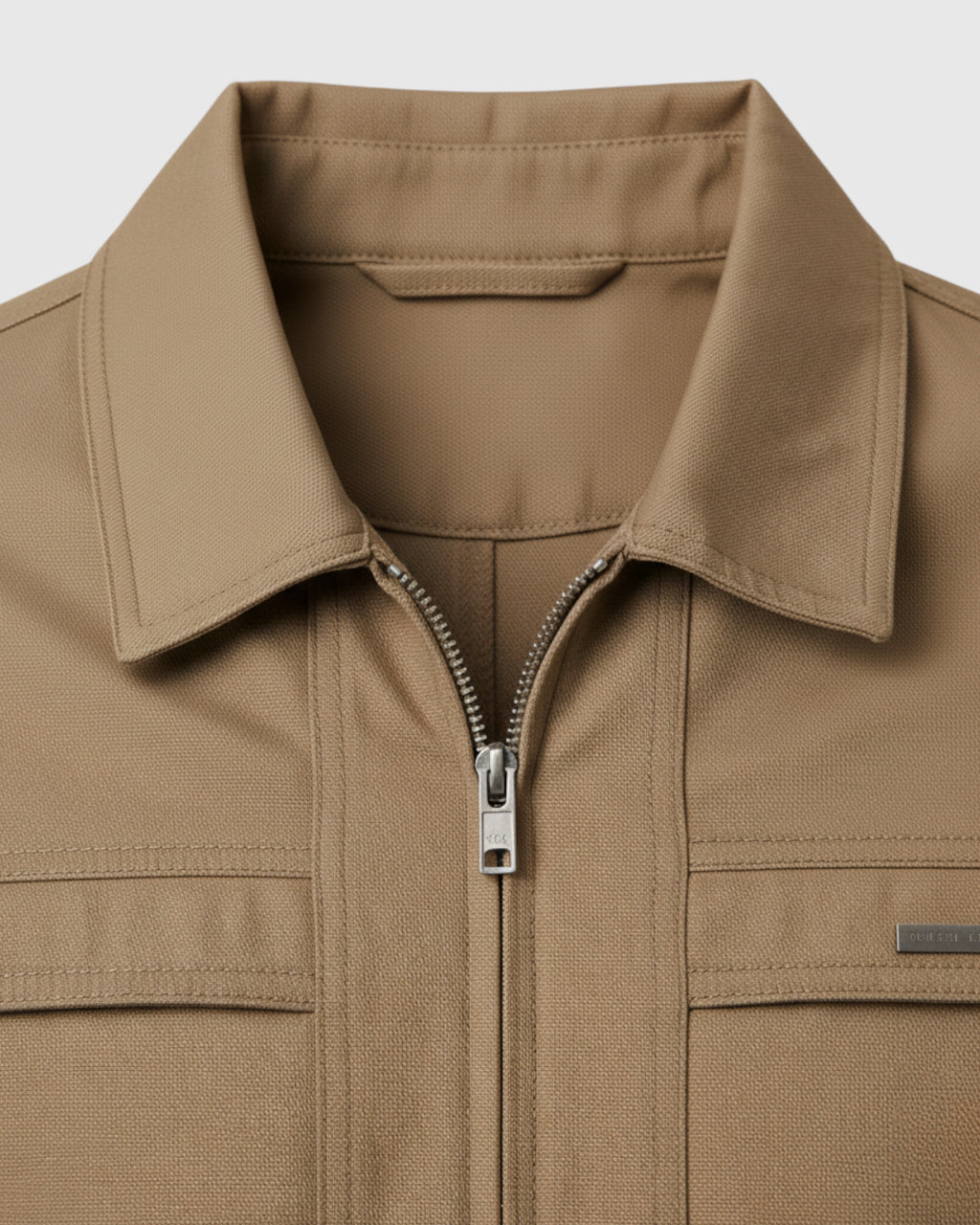 Chaqueta de hombre con cremallera y cuello solapa