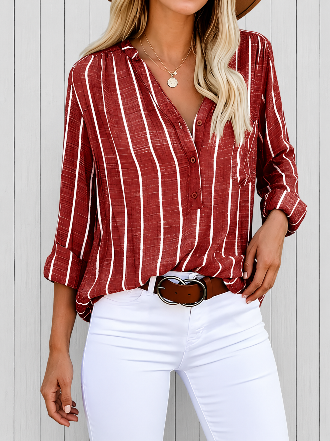 Clothing > Blouses : Lilac™ | Stylish striped blouse in Red van DUUWE