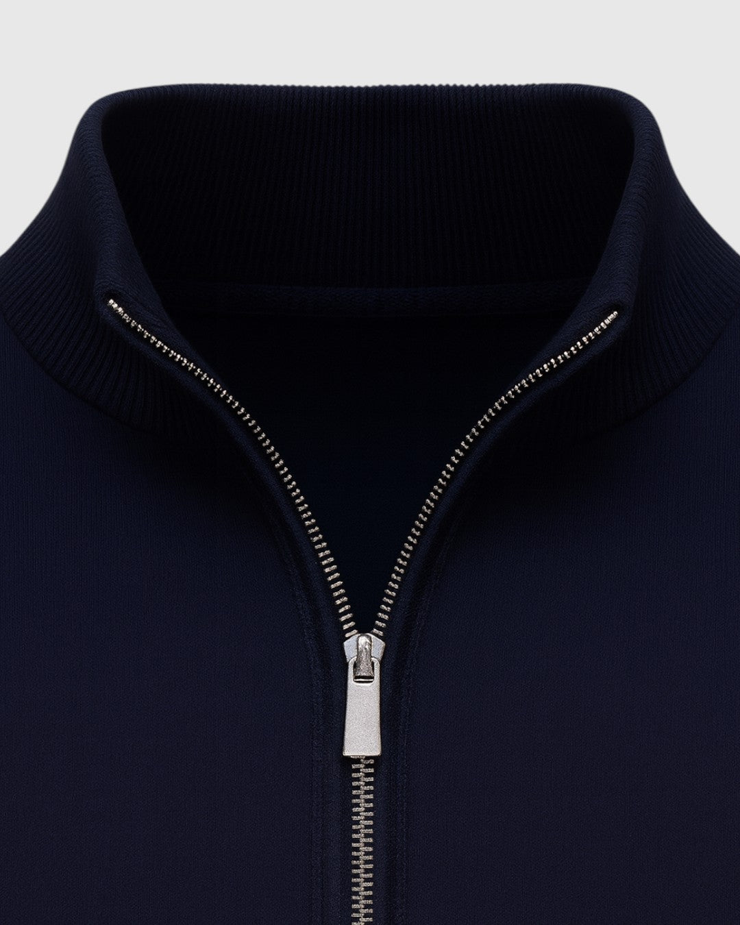 Jersey azul marino con media cremallera para hombre