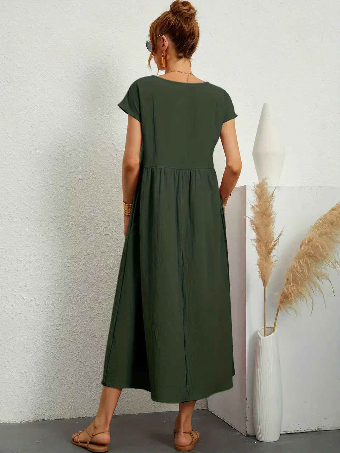 Dress : -Ursina™ | Fluid Midi Dress- in van Cow Clothing
