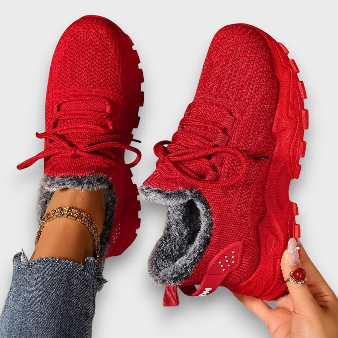 Lace-Up Winter Sneakers — Cozy Warmth and Everyday Style
