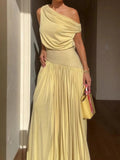 Women's Elegant Long Dress with Off-Shoulder Design and Sloped