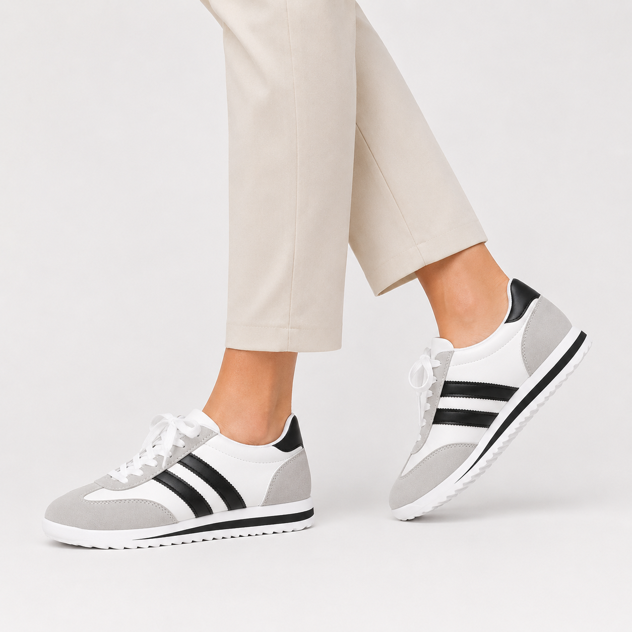 Retro Casual Sneakers – Lightweight Lace-Up Everyday Shoes