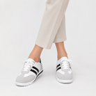 Retro Casual Sneakers – Lightweight Lace-Up Everyday Shoes