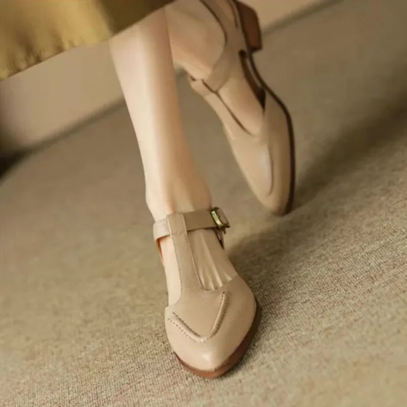 Aurenza Buckle Shoes – Elegant Buckle-Detail Footwear