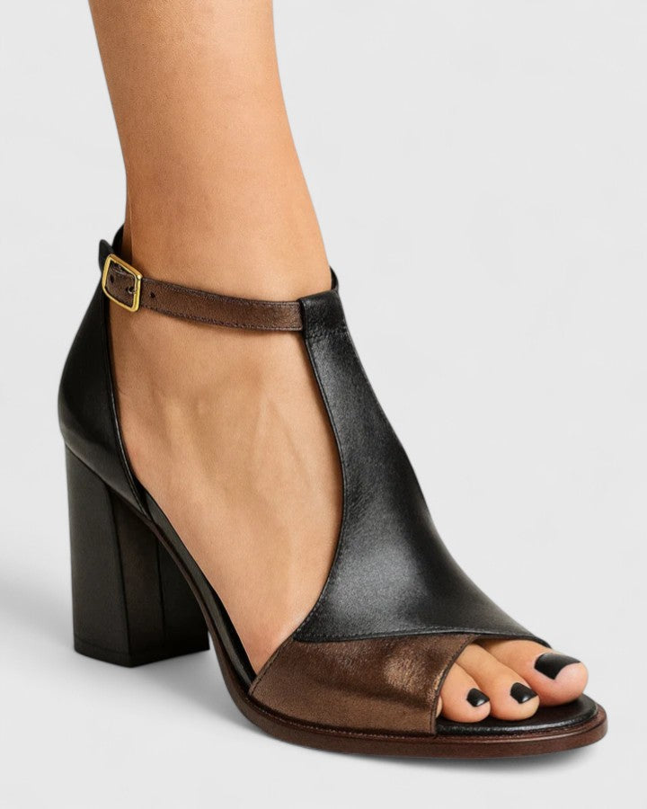 Heels : Catherine Modern Block Heels - in Black van Cow Clothing